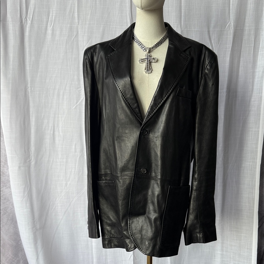 Vintage men’s Valentino Black Leather Blazer
